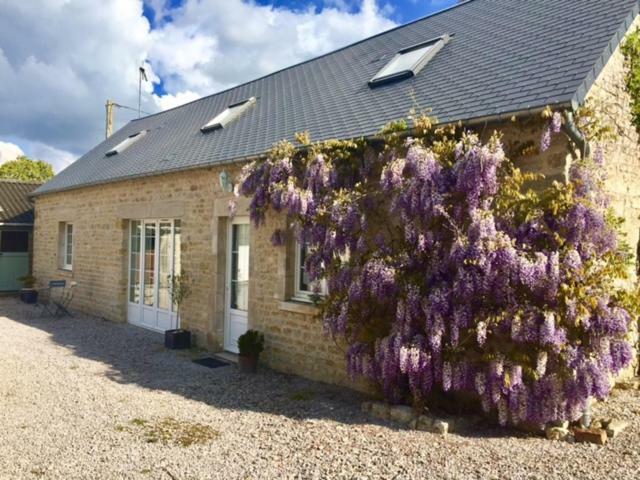Sainte-Mère-Église Ferme De Riouヴィラ エクステリア 写真